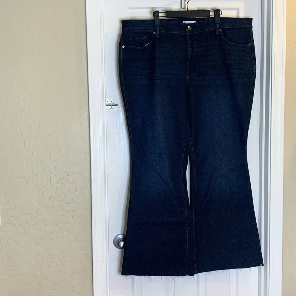Jessica Simpson size 22w